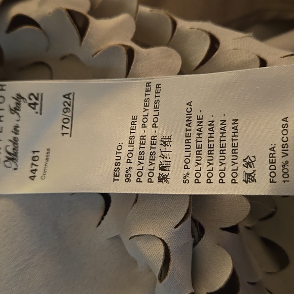 D. EXTERIOR Italian Cream LaserCut jacket long sleeve silver snap closure 42 EUC - Picture 8 of 9